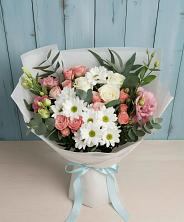 Букет цветов из:  Розы, Лизиантусы и Хризантемы в Рогатой Балке