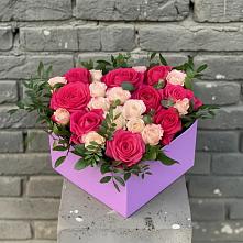 Цветочная композиция из Розы в коробке в Рогатой Балке