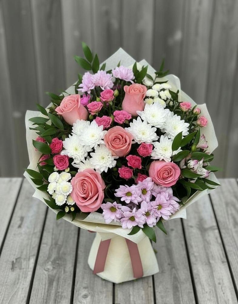 Букет цветов из: Альстромерии, Гвоздики, Розы и Хризантемы в Рогатой Балке