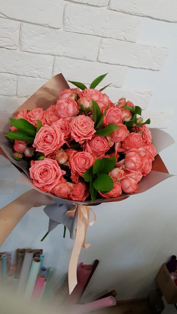 Букет цветов из: Розы в Рогатой Балке