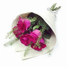 Букет цветов из:  Розы в Рогатой Балке
