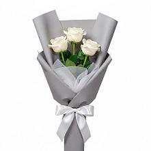 Букет 3 белые розы в Рогатой Балке