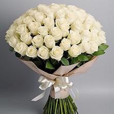 Букет 101 беля роза Белоснежка в Рогатой Балке