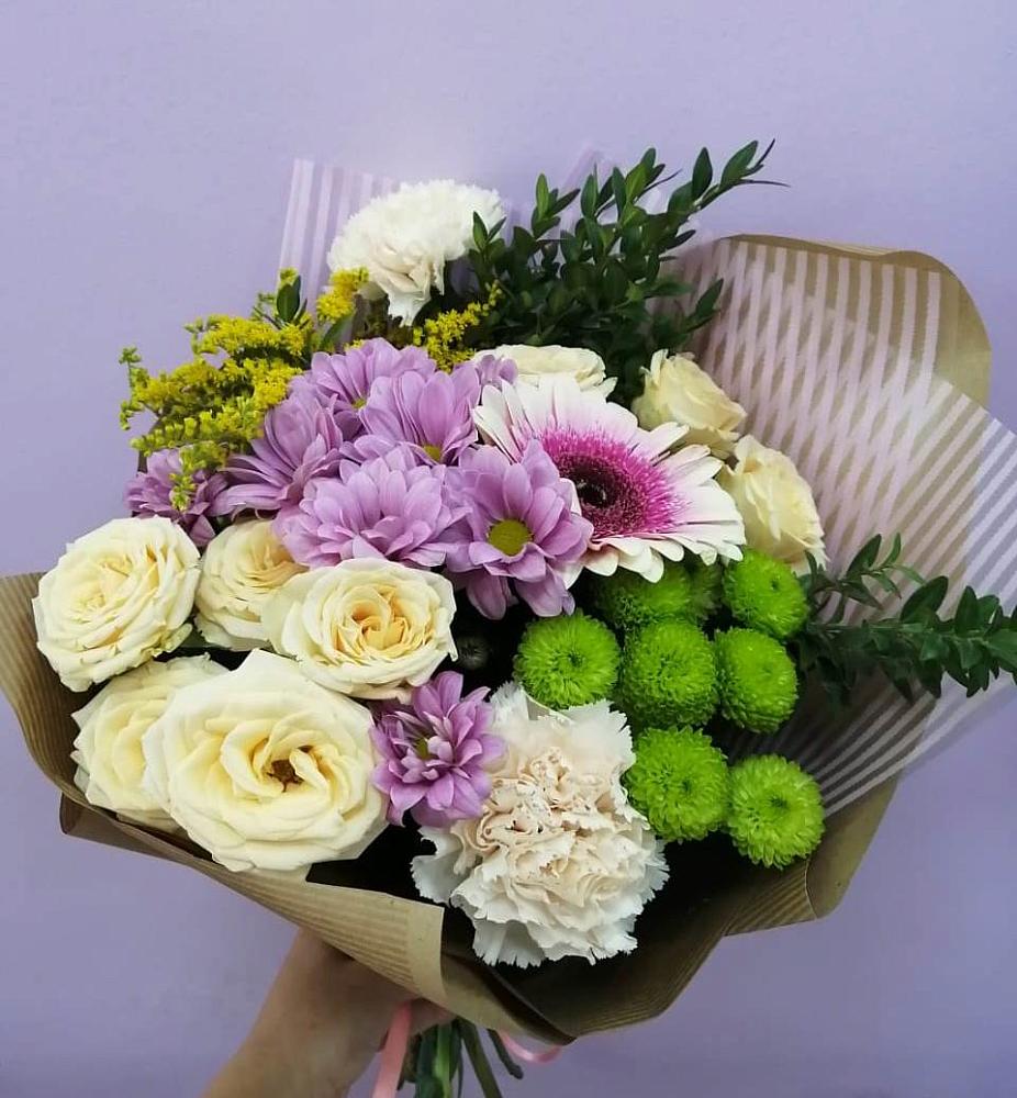 Букет цветов из: Хризантемы, Розы, Гвоздики и Герберы в Рогатой Балке