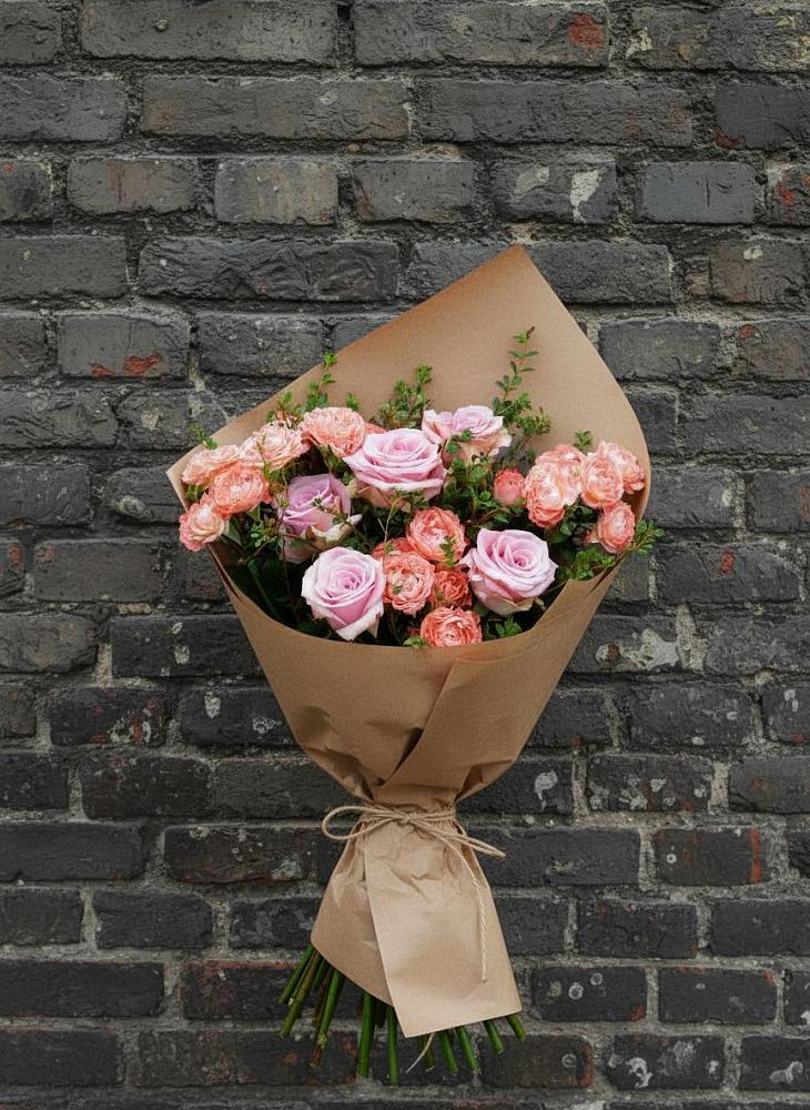 Букет цветов из: Розы в Рогатой Балке