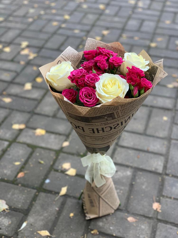 Букет цветов из: Розы в Рогатой Балке