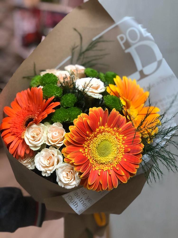 Букет цветов из: Герберы, Хризантемы и Розы в Рогатой Балке
